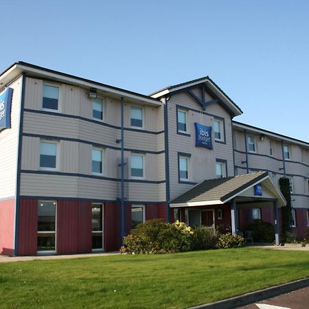 Ibis Budget Coutances Exteriör bild